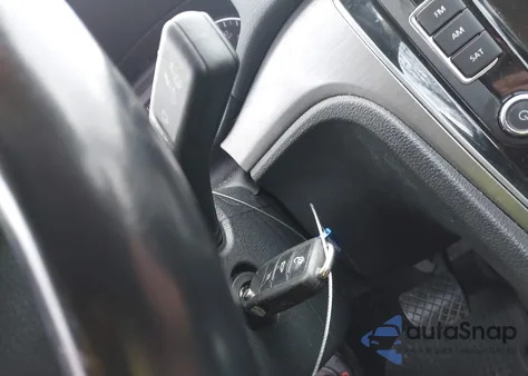 2014 Volkswagen Passat 1.8T Se from USA, damaged, VIN 1VWBT7A34EC104589